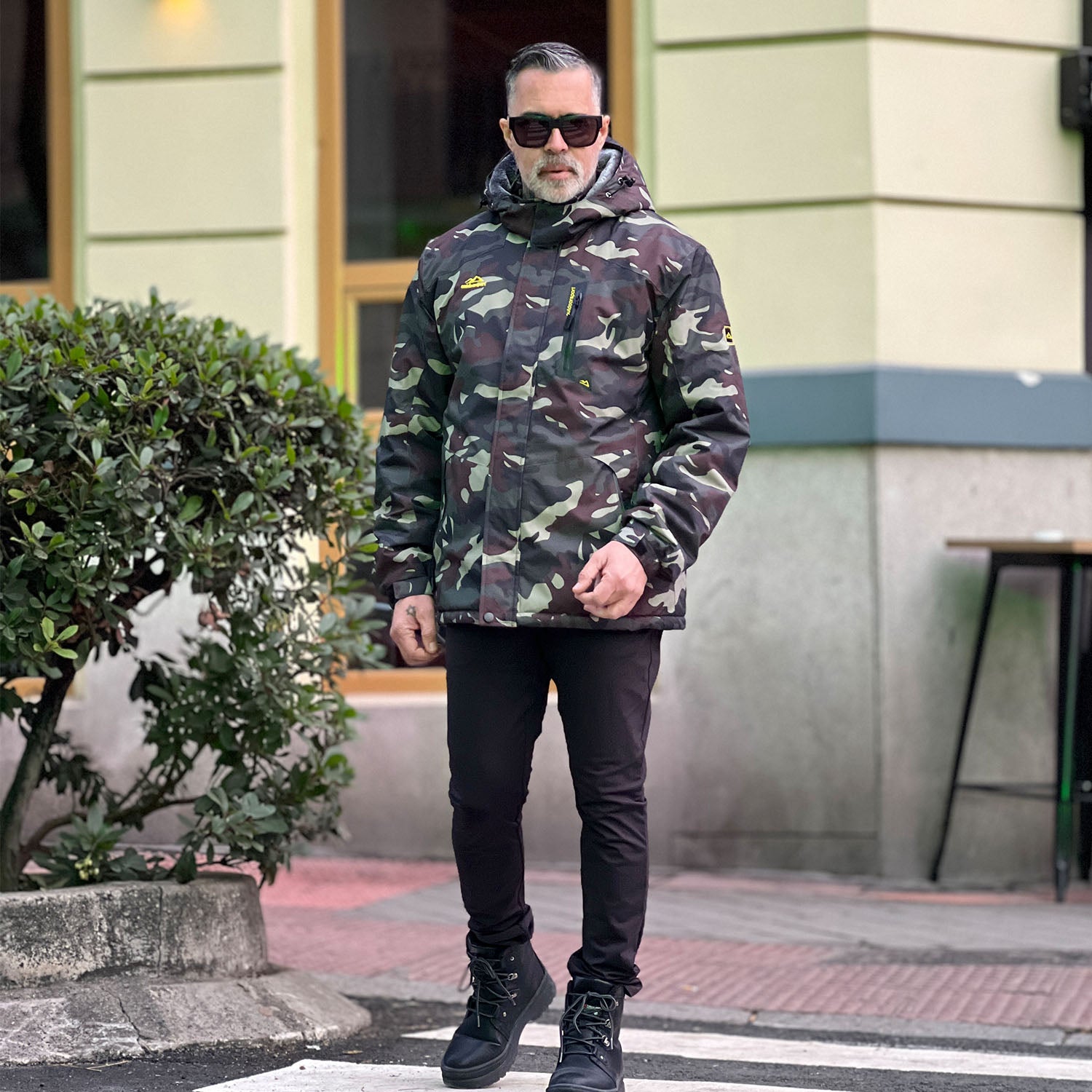 Men's Water-Repellent Winter Ski Jacket with Fleece Lining - MAGCOMSEN